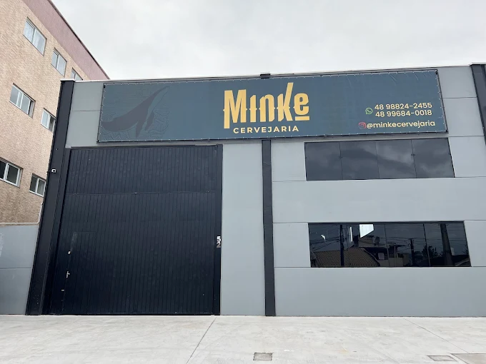 Fachada da Minke Cervejaria em São José